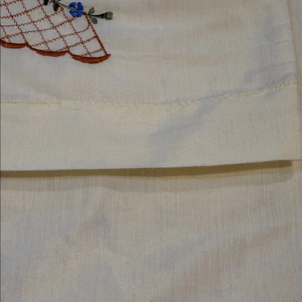 Vintage Embroidered Southern Belle Pillowcases - Yellow pillowcase